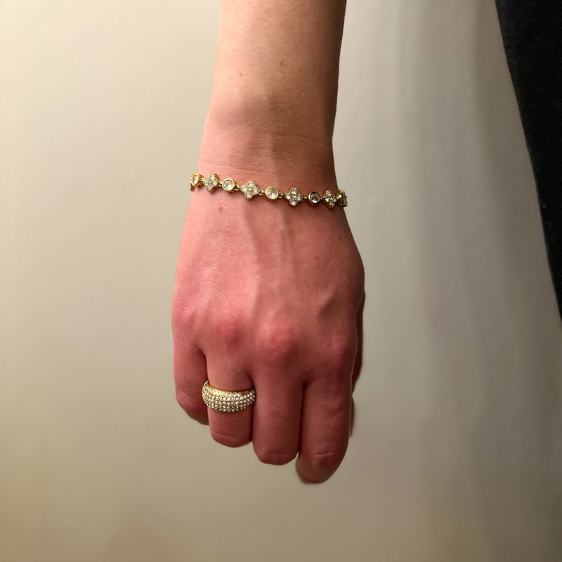 STARLIT ARMBAND