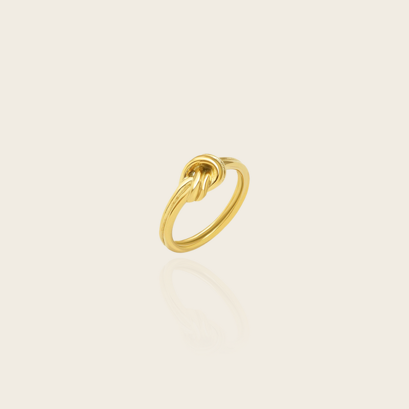 GOLDEN KNOT RING