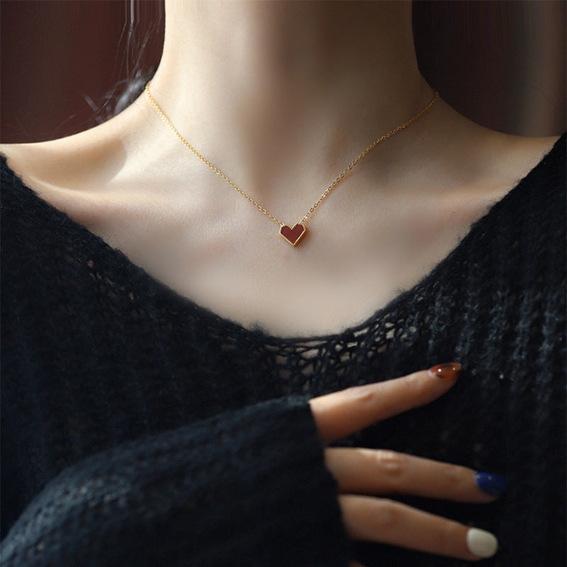 RED HEART HALSBAND