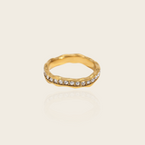 CRYSTAL CREST RING